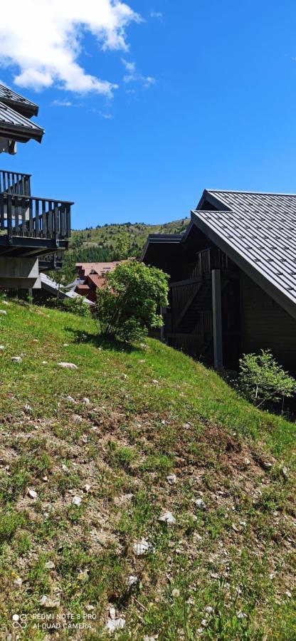 Appartement Duplex Au Pied Des Pistes Saint-Étienne-en-Dévoluy Eksteriør bilde